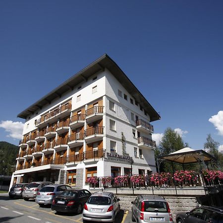 Hotel Panoramique Torgnon Bagian luar foto