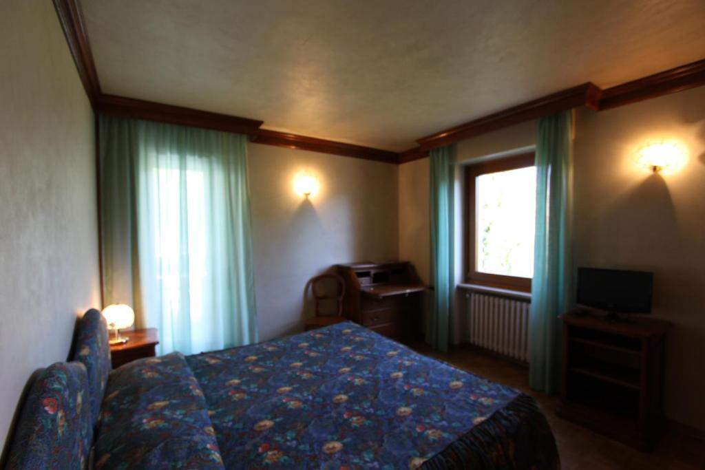 Hotel Panoramique Torgnon Ruang foto